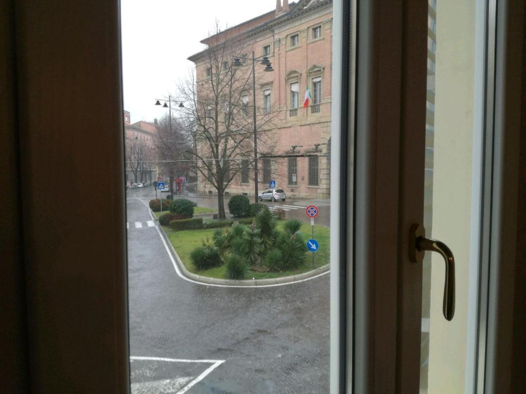 Piazza San Domenico Rooms - Bedinbolognacentro Exterior foto